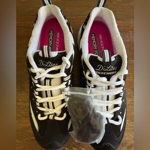 Skechers Women's D'Lites Black and White Sneakers